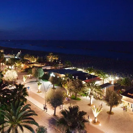 Continental Hotel San Benedetto del Tronto