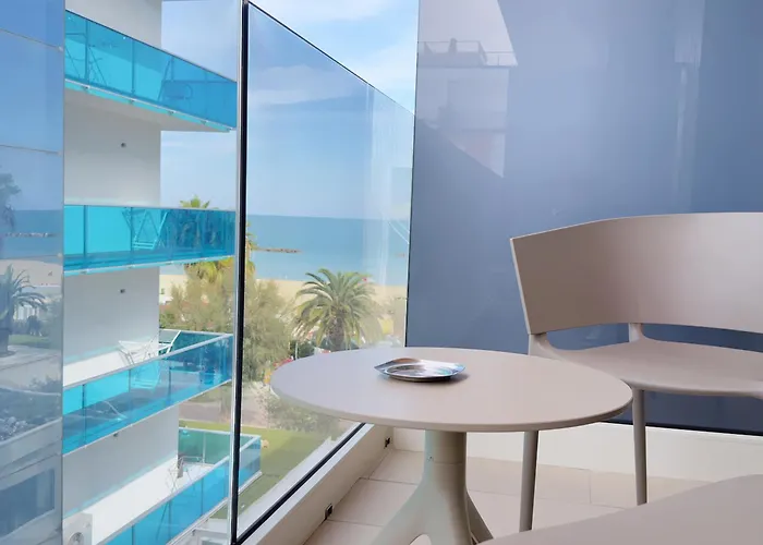 大陆酒店 圣贝内代托-德尔特龙托