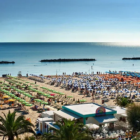 Continental Szálloda San Benedetto del Tronto