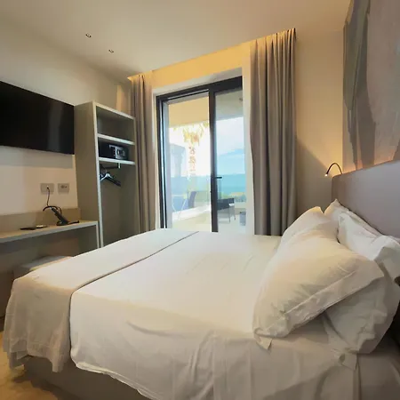 Continental Ξενοδοχείο Σαν Μπενεντέτο ντελ Τρόντο