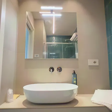 Continental Ξενοδοχείο 3*