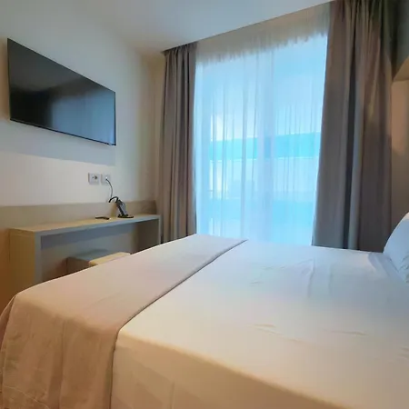 Continental Szálloda 3*