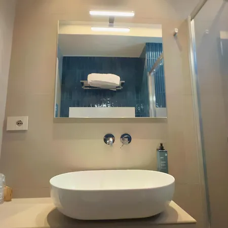 Continental Ξενοδοχείο 3*