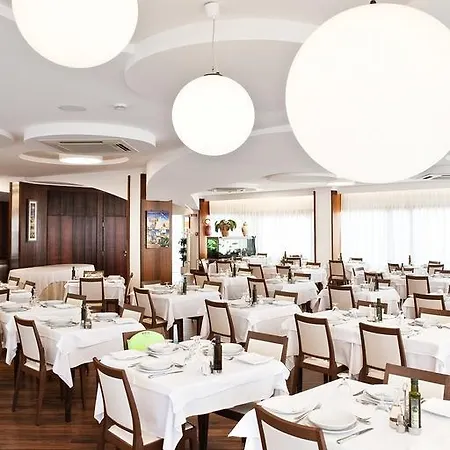 Continental Hotel