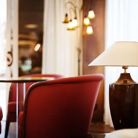 Continental Hotel