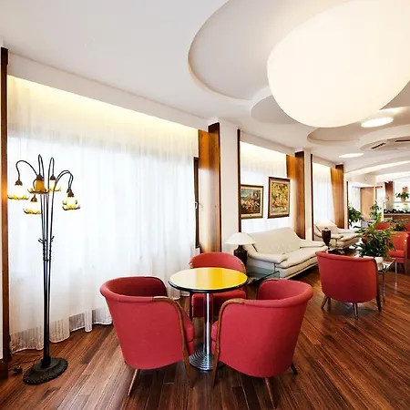 Continental Szálloda 3*