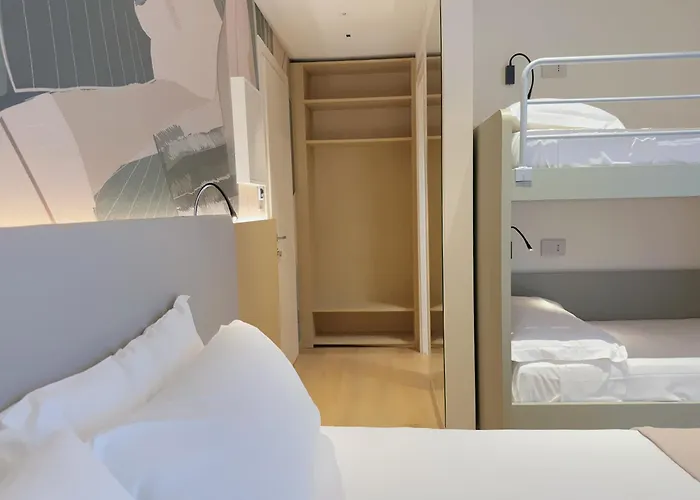 Continental Hotel 3*