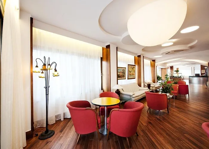 Continental Hotel 3*